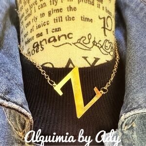 Initial gold Z Choker Necklace